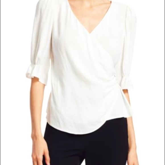 cinq a sept Tops - NWT Beautiful Jacquard Blouse